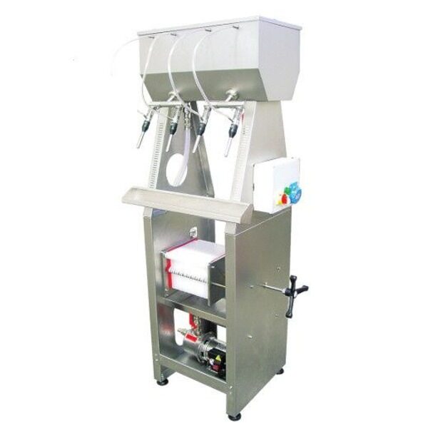 Bottling machine for high stainless wine with pump and filter