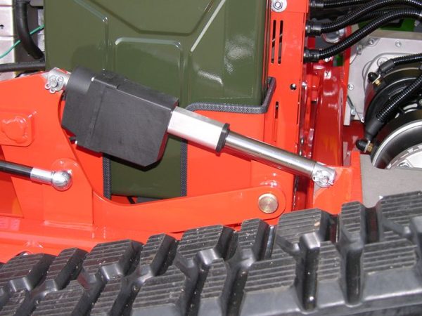 RS Agria 9600-112机器人割草机割灌机