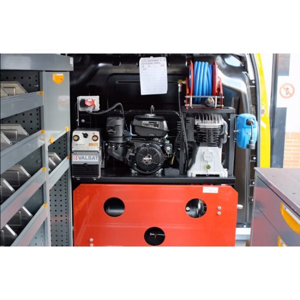 Compressor de ar para oficina móvel Carod ENH-9/8 AE com motor a gasolina Honda